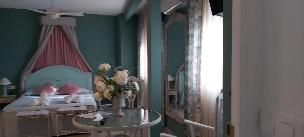 A 20 Metros De La Mezquita Catedral ,Apartamentos Turistico Cespedes 5 Cordoba Ngoại thất bức ảnh