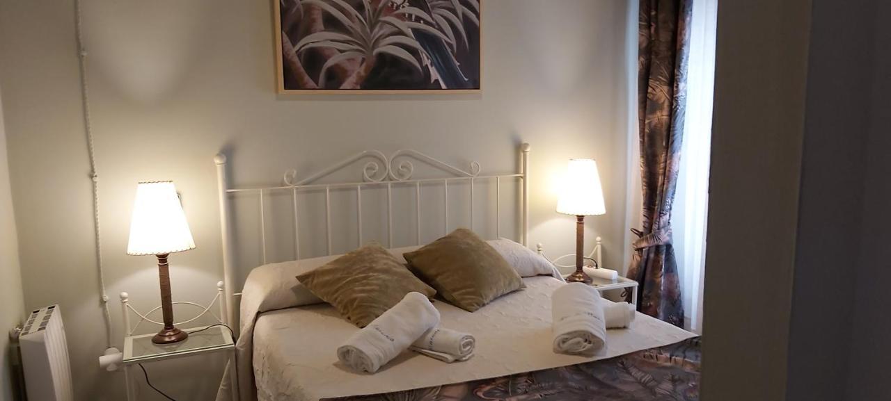 A 20 Metros De La Mezquita Catedral ,Apartamentos Turistico Cespedes 5 Cordoba Ngoại thất bức ảnh